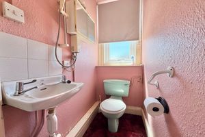 Upstairs WC- click for photo gallery